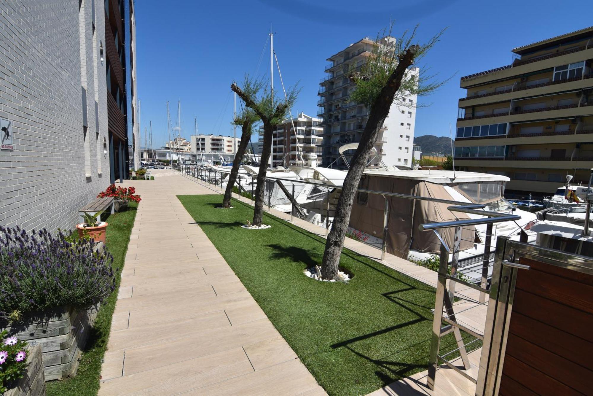 Rnet - Apartments Roses Port Trebol Zewnętrze zdjęcie